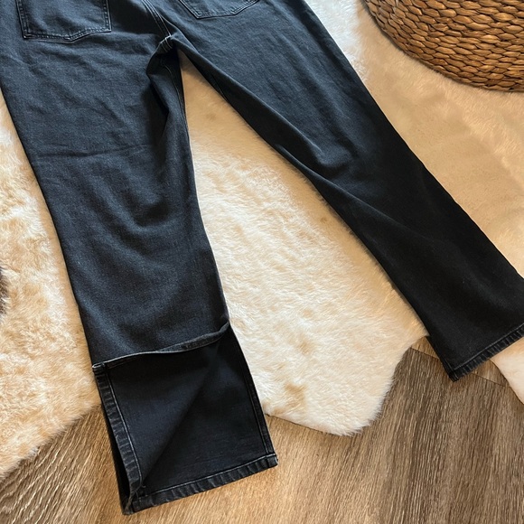 A&F High-Rise Vent Split Hem Skinny Jean in Black 34 / 18 Short - Picture 14 of 16